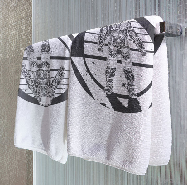 Retro Astronaut - Towel